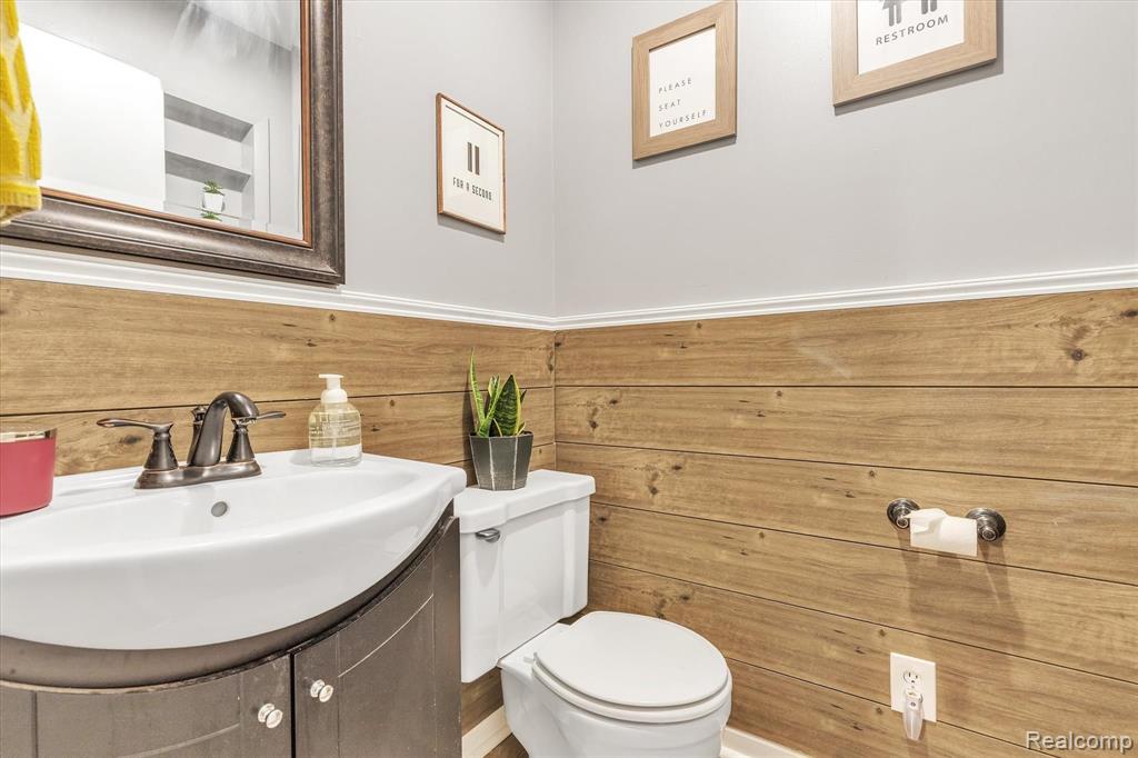 3073 South Edgar Road Mason, MI 48854 - Photo 23 of 43