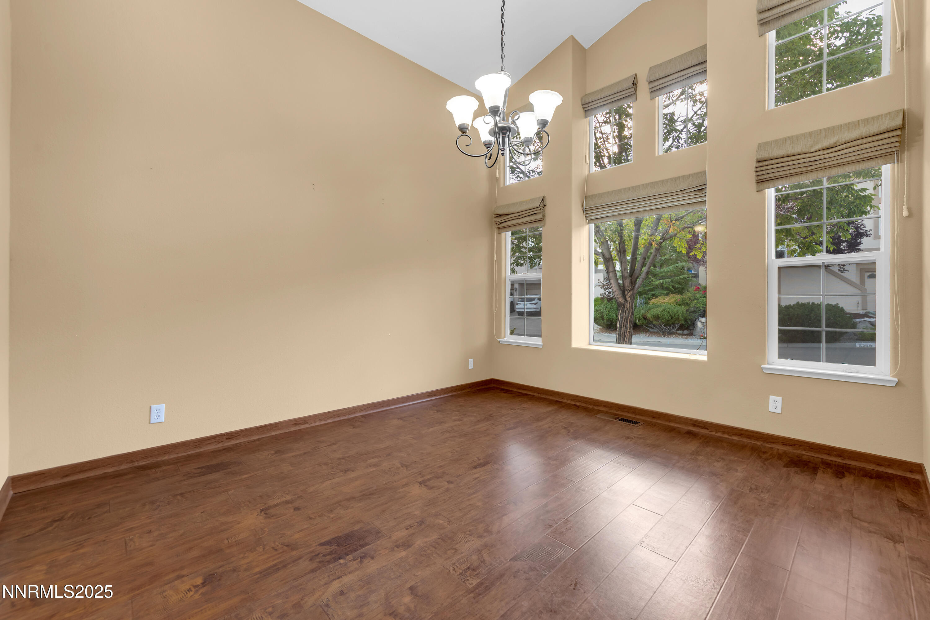6248 Golden Meadow Road Reno, NV 89519 - Photo 5 of 64 GoldenMeadows6248-005