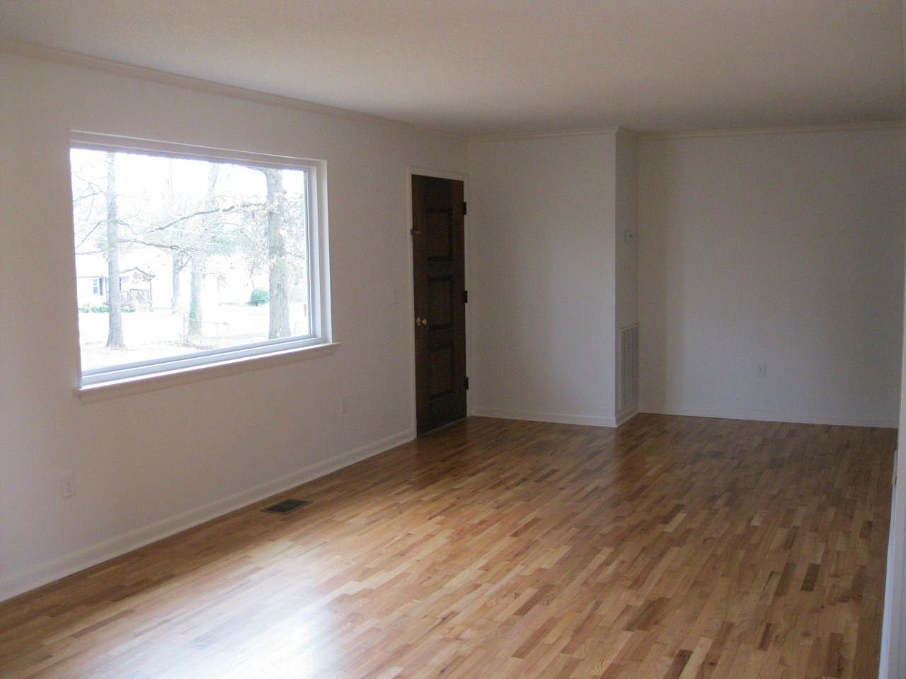 911 Graysville Road Chattanooga, TN 37421 - Photo 3 of 21 grays 042 (1280x960)