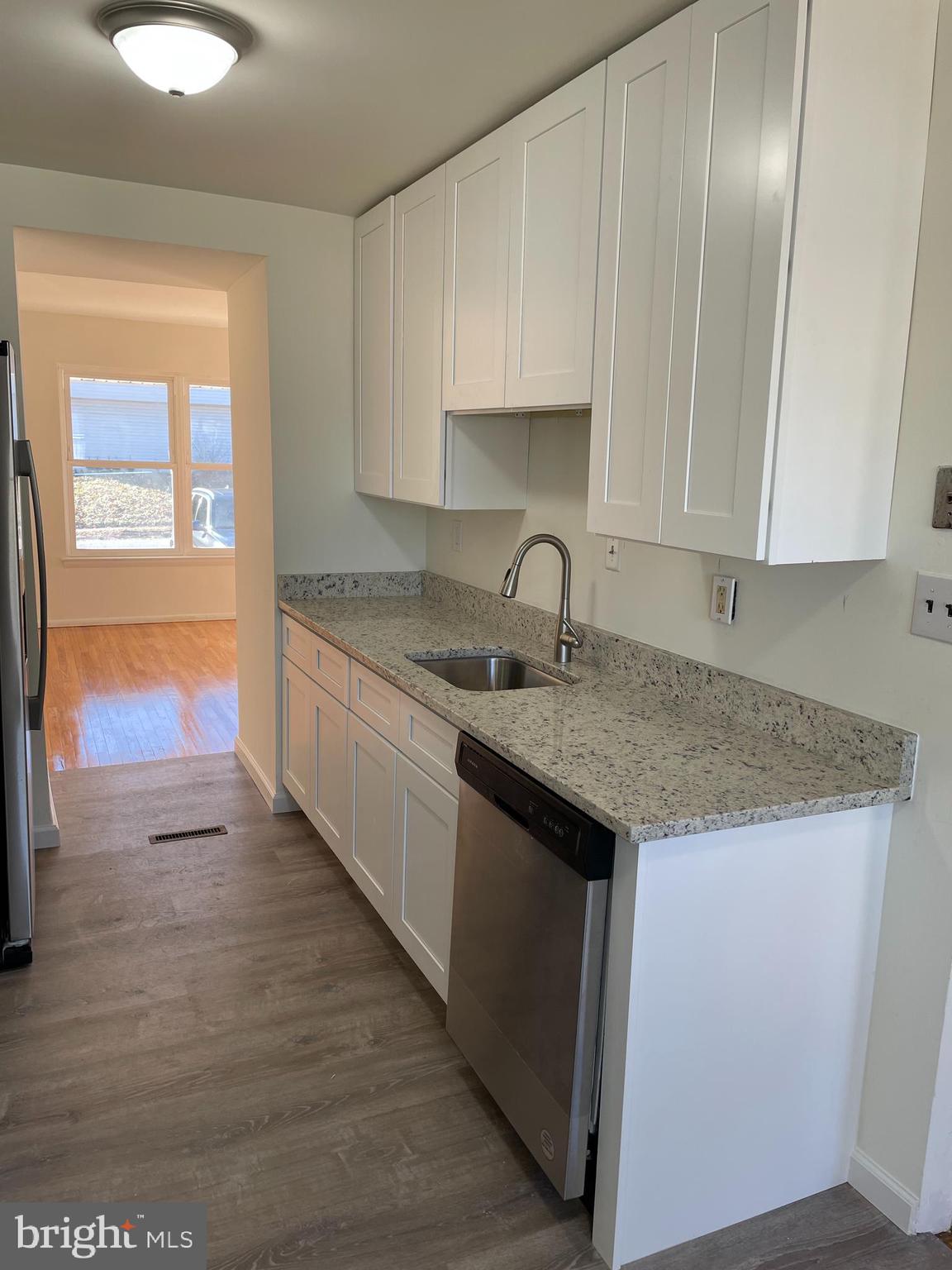 28 Keith Street Newark, DE 19713 - Photo 3 of 16 Kitchen