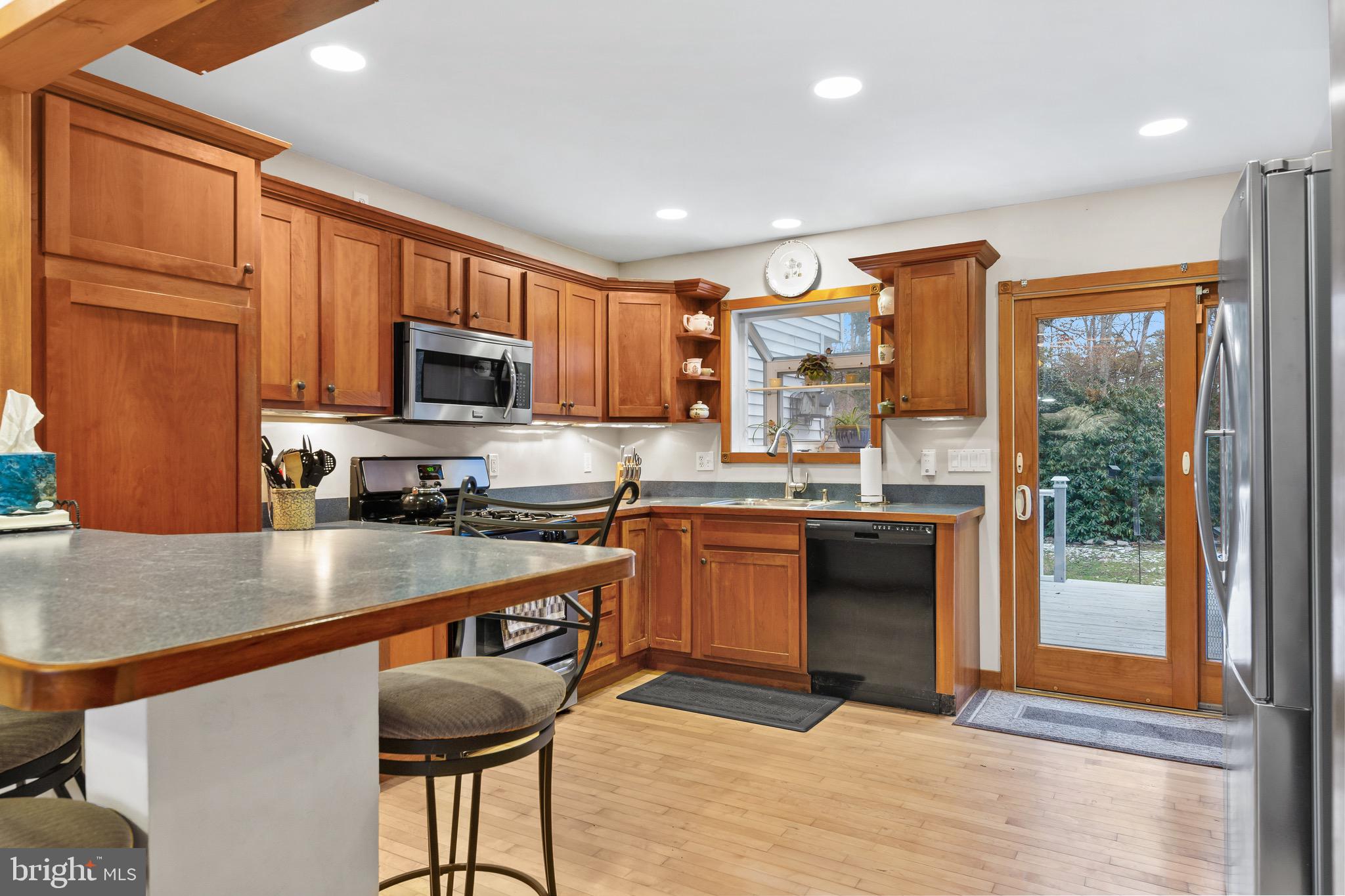 182 Forge Road West Creek, NJ 08092 - Photo 8 of 26 Gallery Image 8