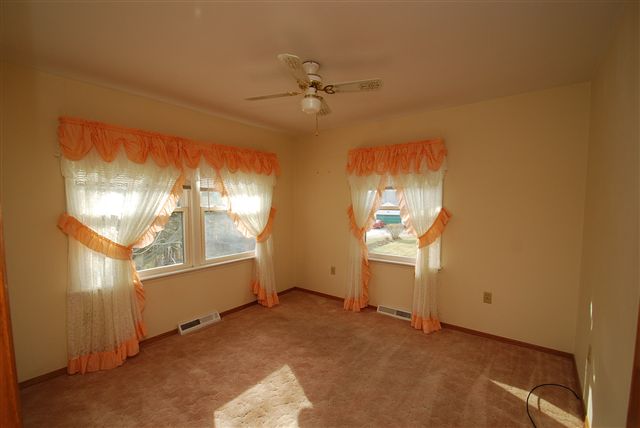 509 Timberlan Road Germantown Hills, IL 61548 - Photo 8 of 15 Gallery Image 8
