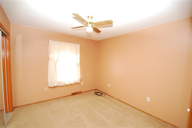 509 Timberlan Road Germantown Hills, IL 61548 - Photo 9 of 15 Gallery Image 9