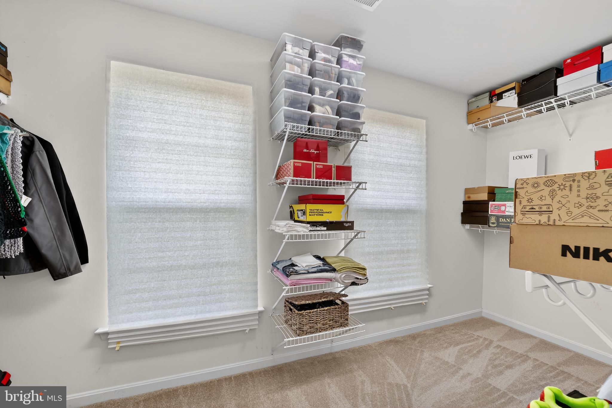 16101 Venice Road Aquasco, MD 20608 - Photo 45 of 60 a room with toys and flat screen tv