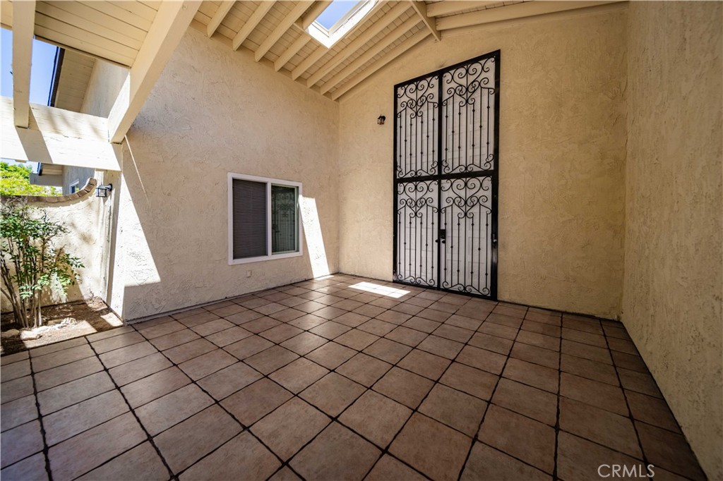 2653 End Court Lancaster, CA 93536 - Photo 3 of 30