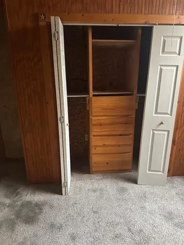 a view of walk in closet
