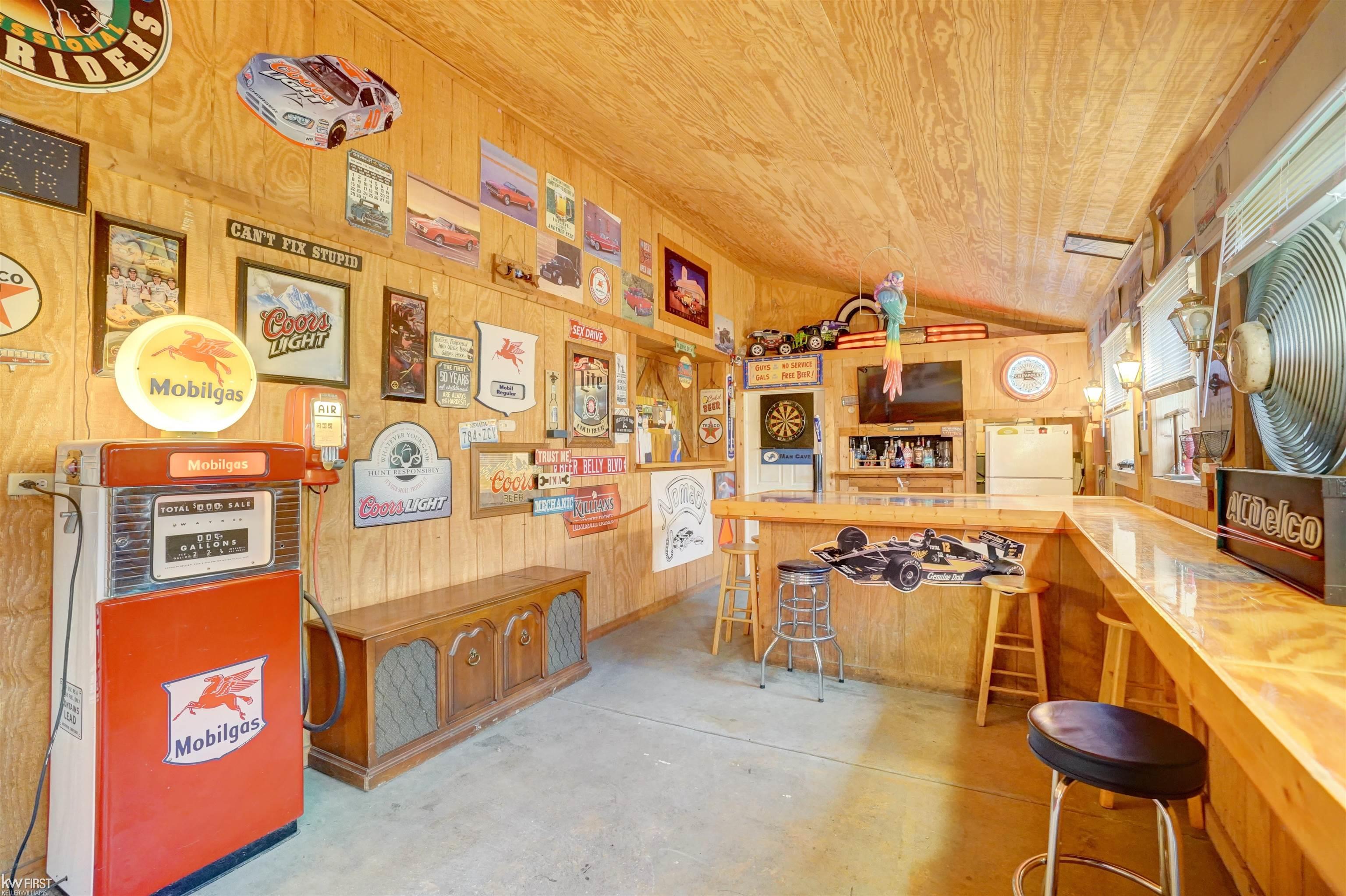 7130 Lapeer Road Davison, MI 48423 - Photo 49 of 81