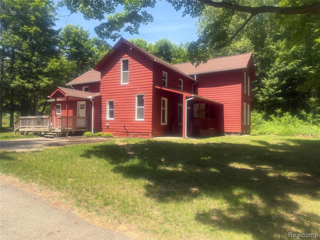 8566 Fostoria Road Fostoria, MI 48435 - Photo 2 of 36