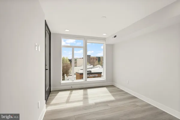 $6,200 | 701 North Henry Street, Unit 418, Alexandria, VA 22314