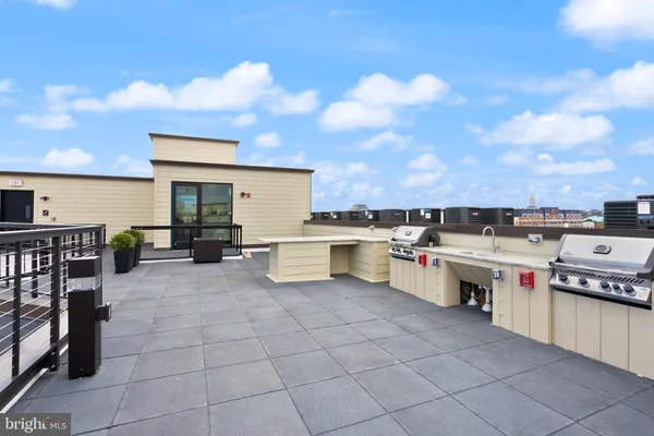 $6,200 | 701 North Henry Street, Unit 418, Alexandria, VA 22314