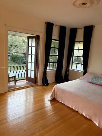 $4,900 | 8900 Northeast 1st Avenue, Unit 1, El Portal, FL 33138