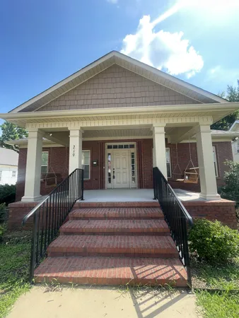 $499,900 | 219 Waterloo Street, Lawrenceburg, TN 38464