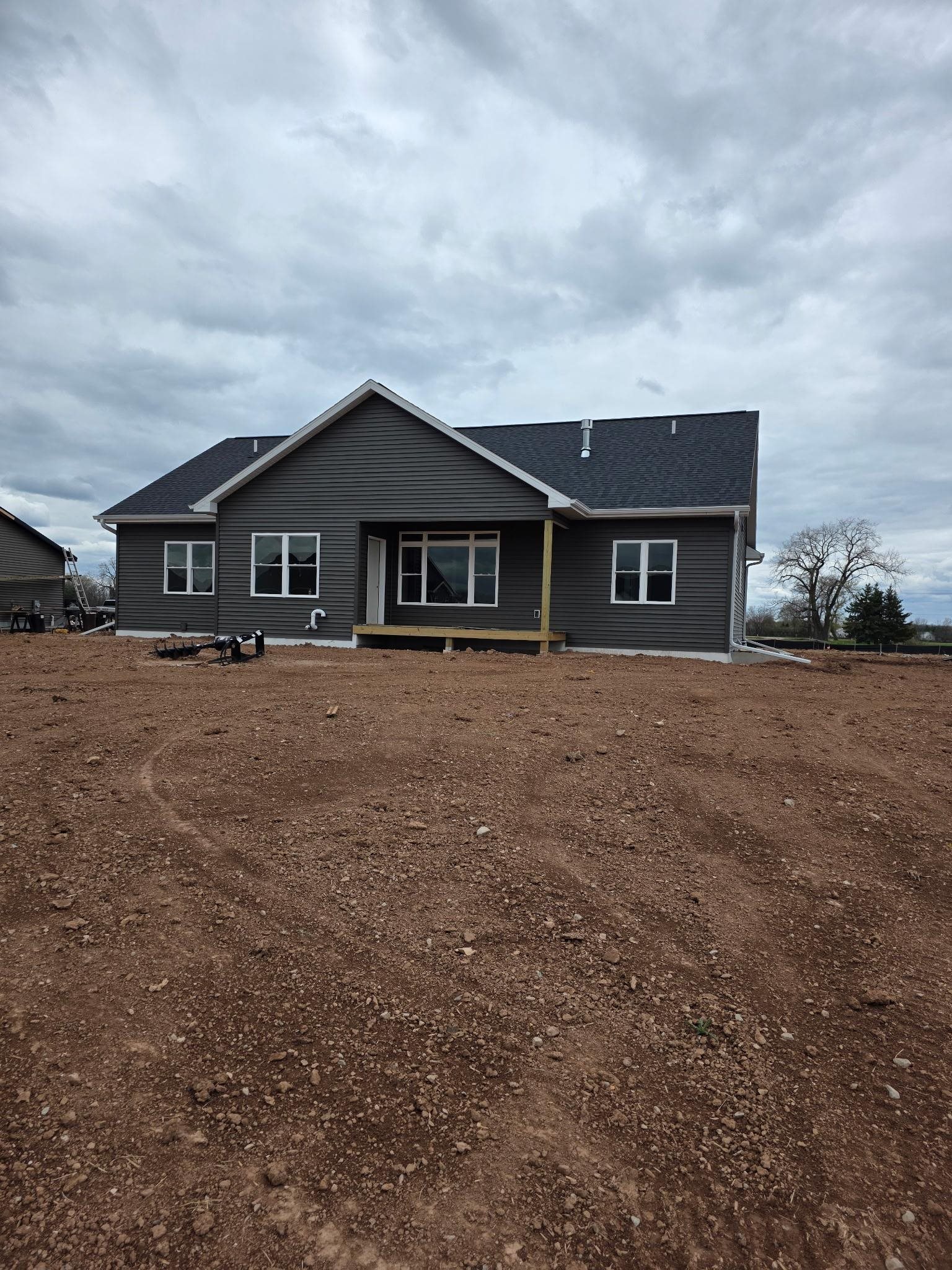 N9266 West Homestead Drive Appleton, WI 54915 - Photo 2 of 4