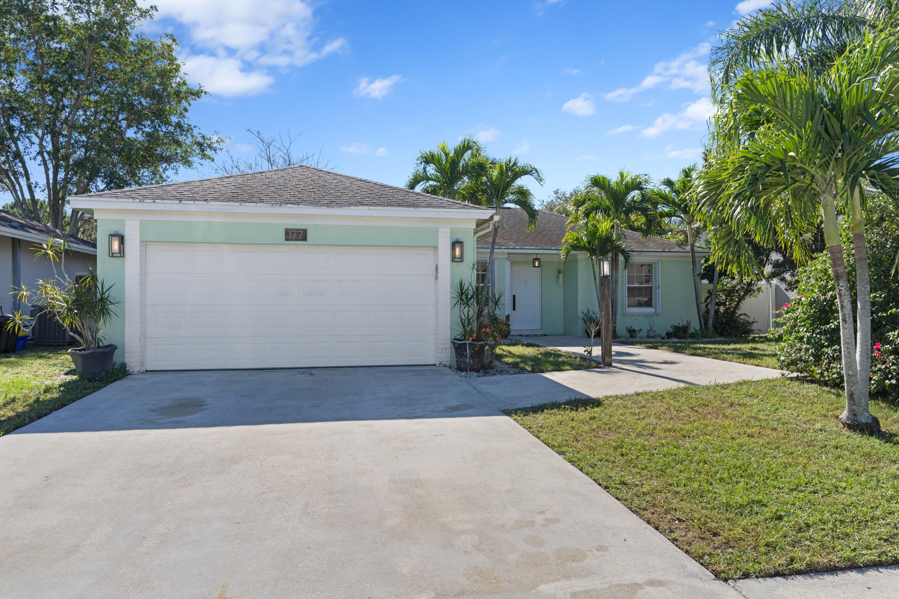 177 Arrowhead Circle Jupiter, FL 33458 - Photo 24 of 24 Exterior
