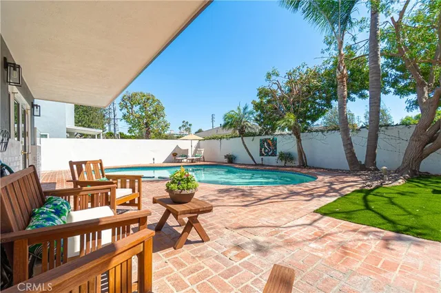 $2,850,000 | 1510 East Maple Avenue, El Segundo, CA 90245