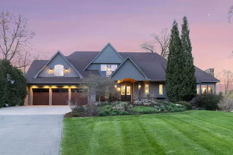 $1,650,000 | 1001 Wildhurst Trail, Orono, MN 55364