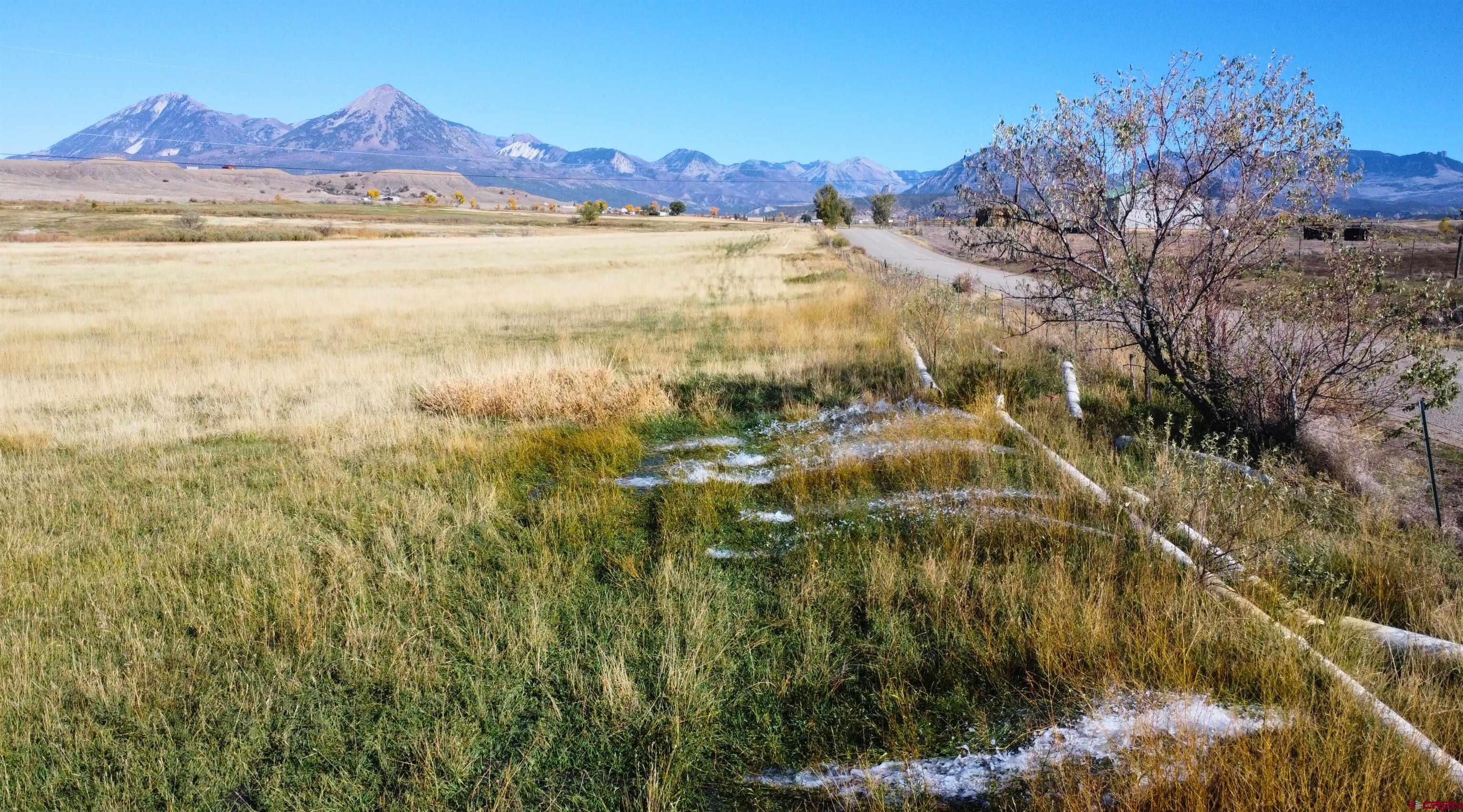 34607 F50 Road Hotchkiss, CO 81419 - Photo 10 of 35 a view of lake with mountain