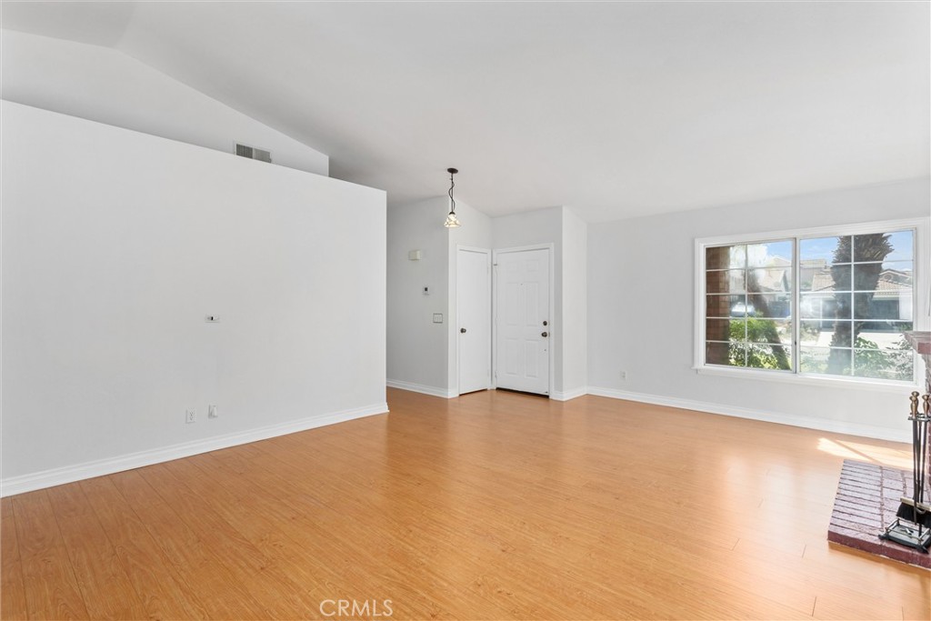 19934 Windwood Circle Riverside, CA 92508 - Photo 14 of 32