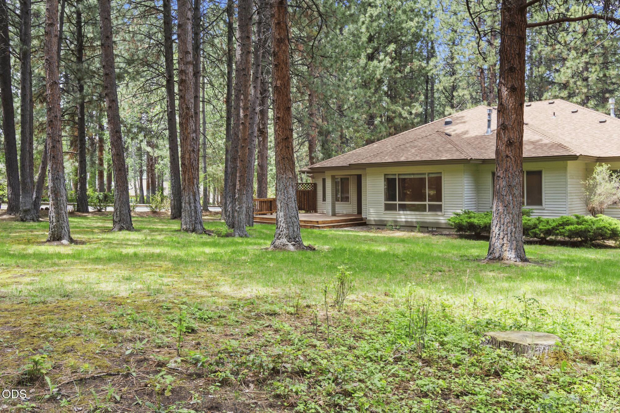 20387 Christmas Ridge Bend, OR 97702 - Photo 4 of 54
