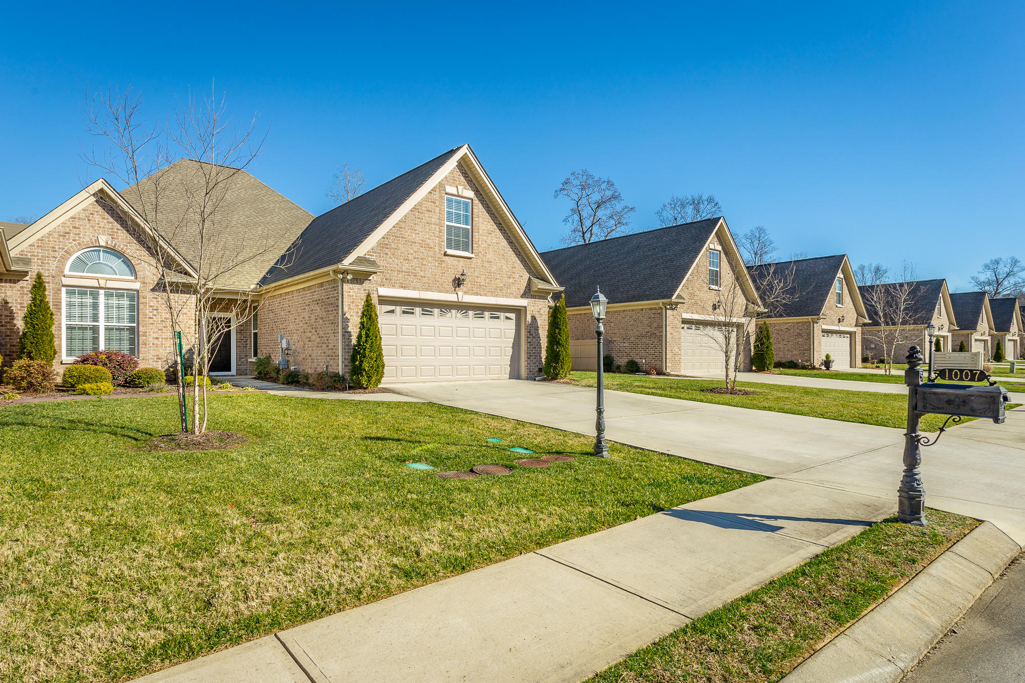 1007 Little Sorrel Road Hixson, TN 37343 - Photo 4 of 48 1007 Little Sorrel Drive-44