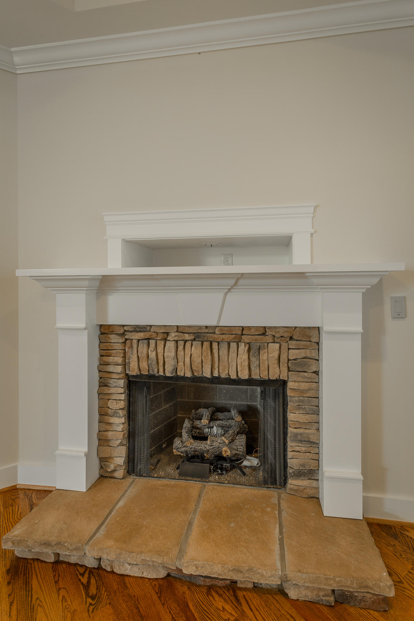 1007 Little Sorrel Road Hixson, TN 37343 - Photo 8 of 48 1007 Little Sorrel Drive-4