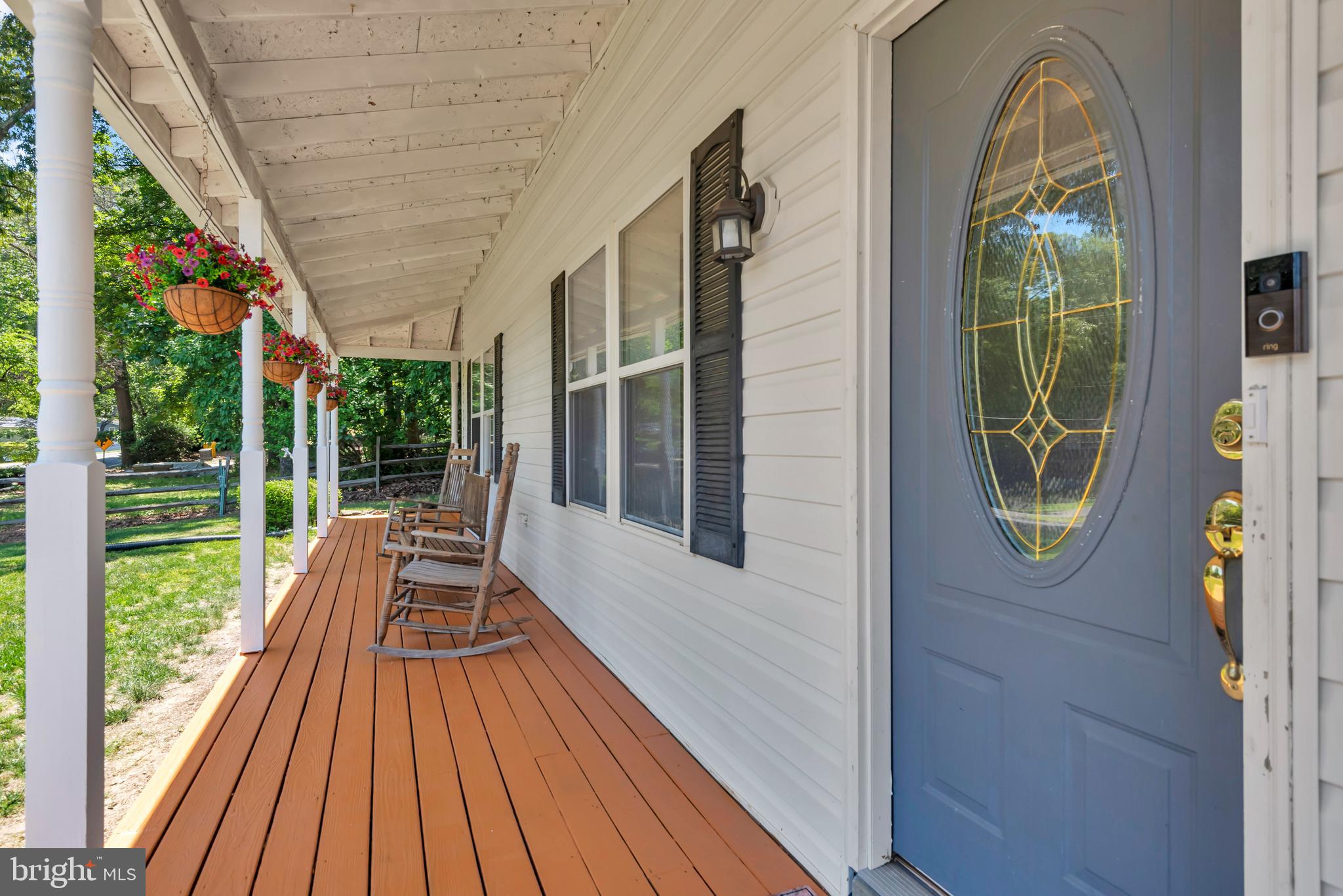 934 Shore Acres Road Arnold, MD 21012 - Photo 7 of 30 Wrap-Around Covered Porch