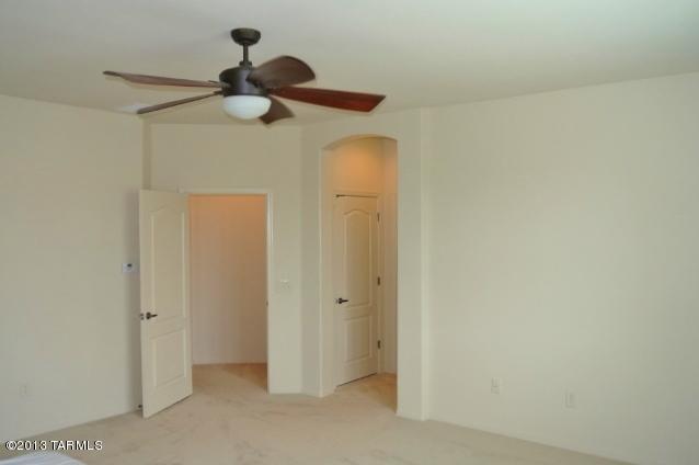 4249 North Golden Ridge Lane Tucson, AZ 85718 - Photo 6 of 17