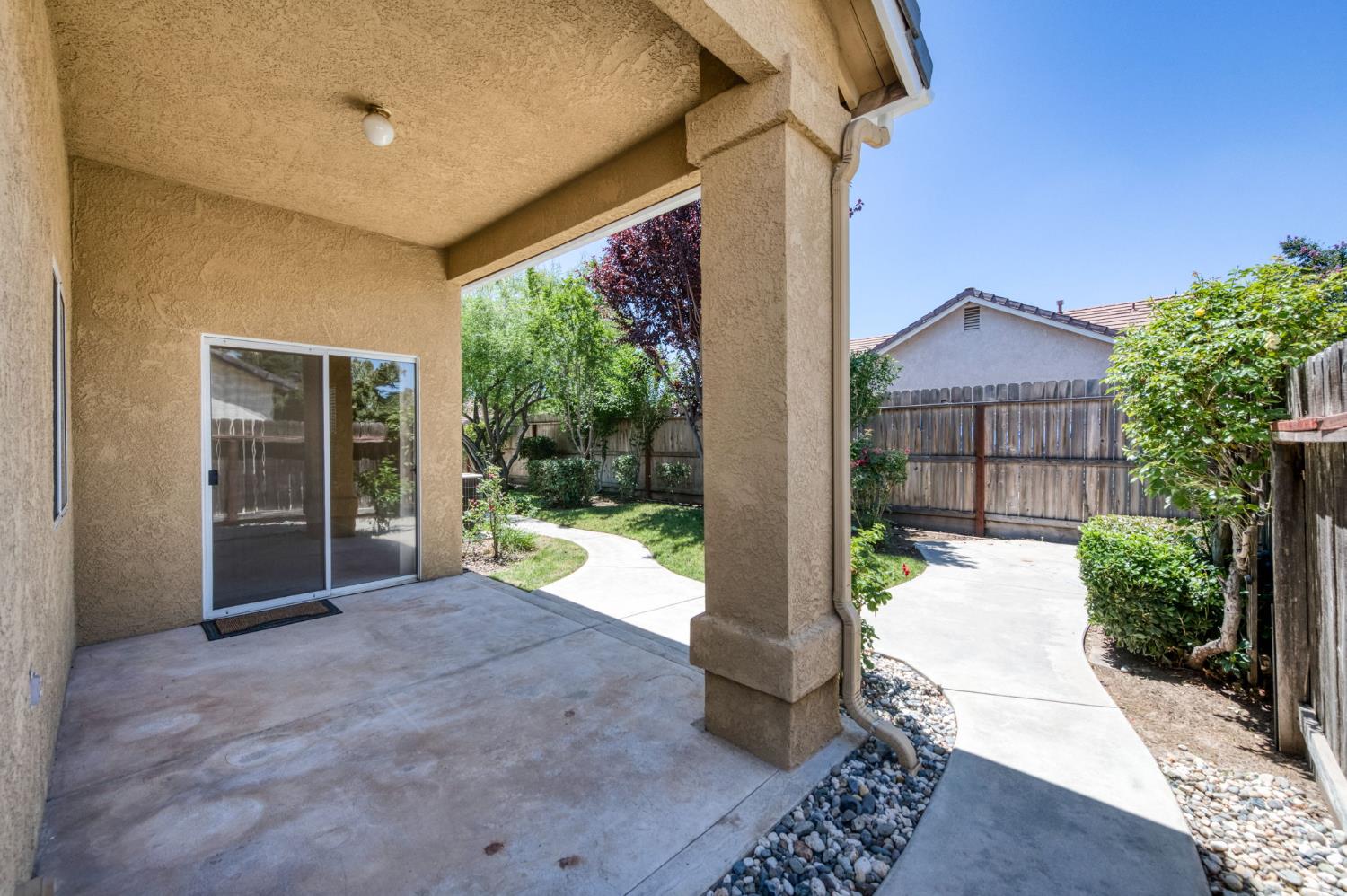 794 Applegate Avenue Clovis, CA 93611 - Photo 20 of 28