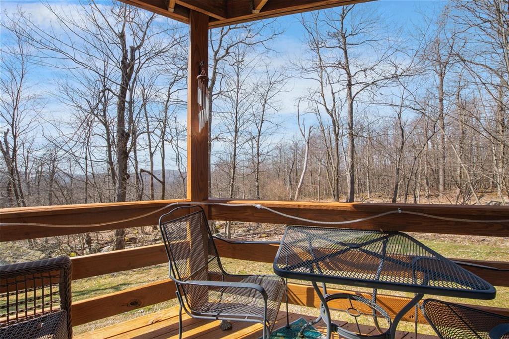 2001 South Ridge Terrace Hidden Valley, PA 15502 - Photo 8 of 28 Gallery Image 8