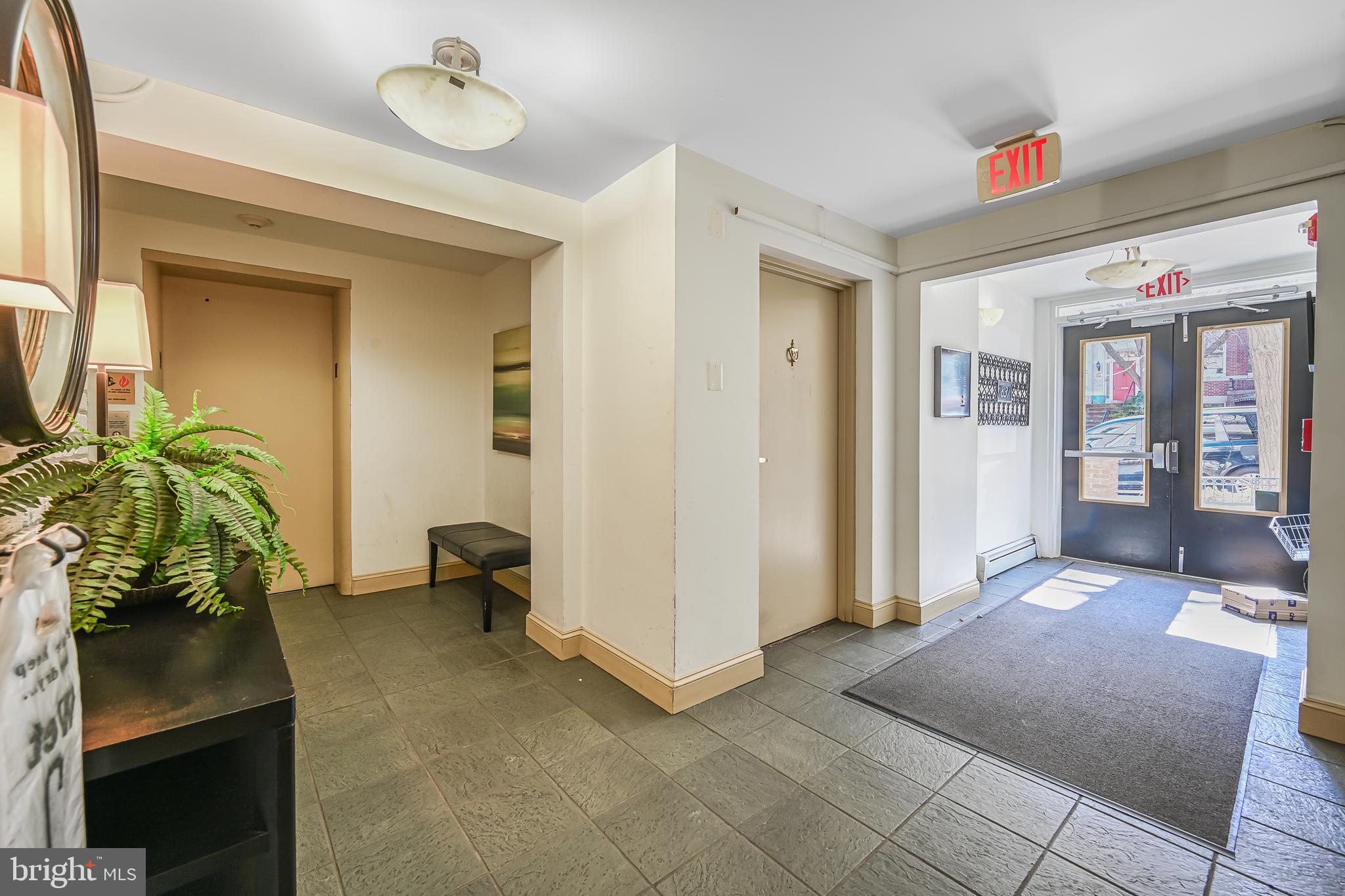 1831 Belmont Road Northwest, Unit 303 Washington, DC 20009 - Photo 16 of 29 Gallery Image 16