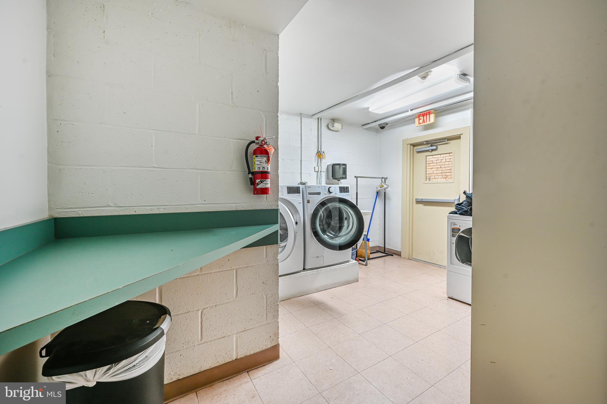 1831 Belmont Road Northwest, Unit 303 Washington, DC 20009 - Photo 17 of 29 Gallery Image 17