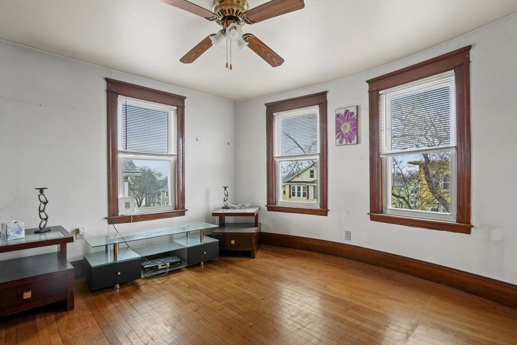 78 Fairfax Road Worcester, MA 01610 - Photo 20 of 28 Gallery Image 20