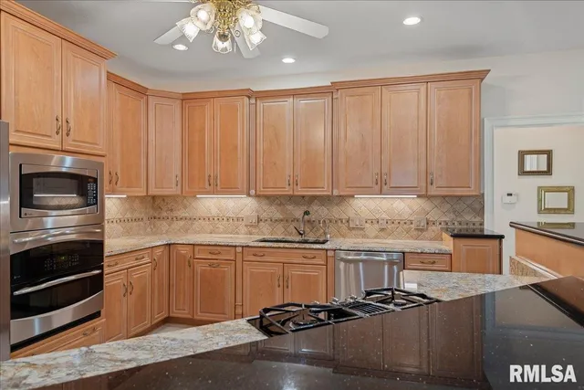 $574,900 | 6209 MacKenzie Place, Springfield, IL 62711