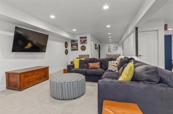 $4,000,000 | 48 Logan Avenue, Steamboat Springs, CO 80487