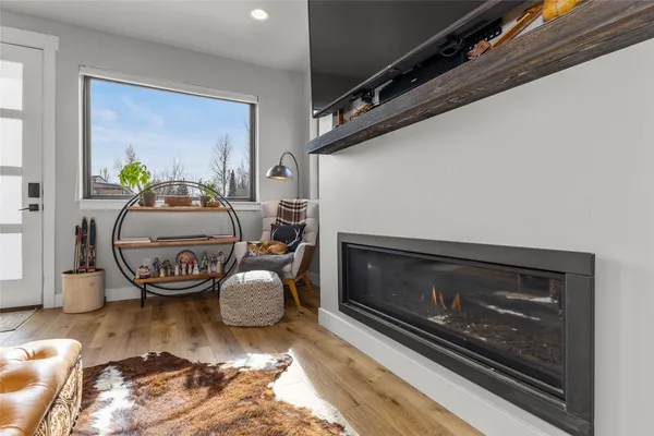 $4,000,000 | 48 Logan Avenue, Steamboat Springs, CO 80487