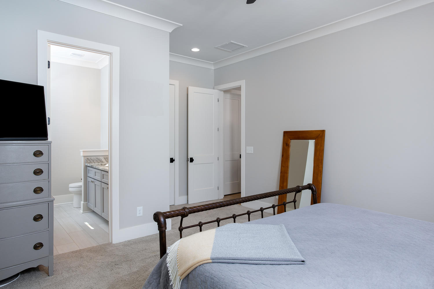 1269 Hamlin Road Mount Pleasant, SC 29466 - Photo 26 of 53 First Floor Master