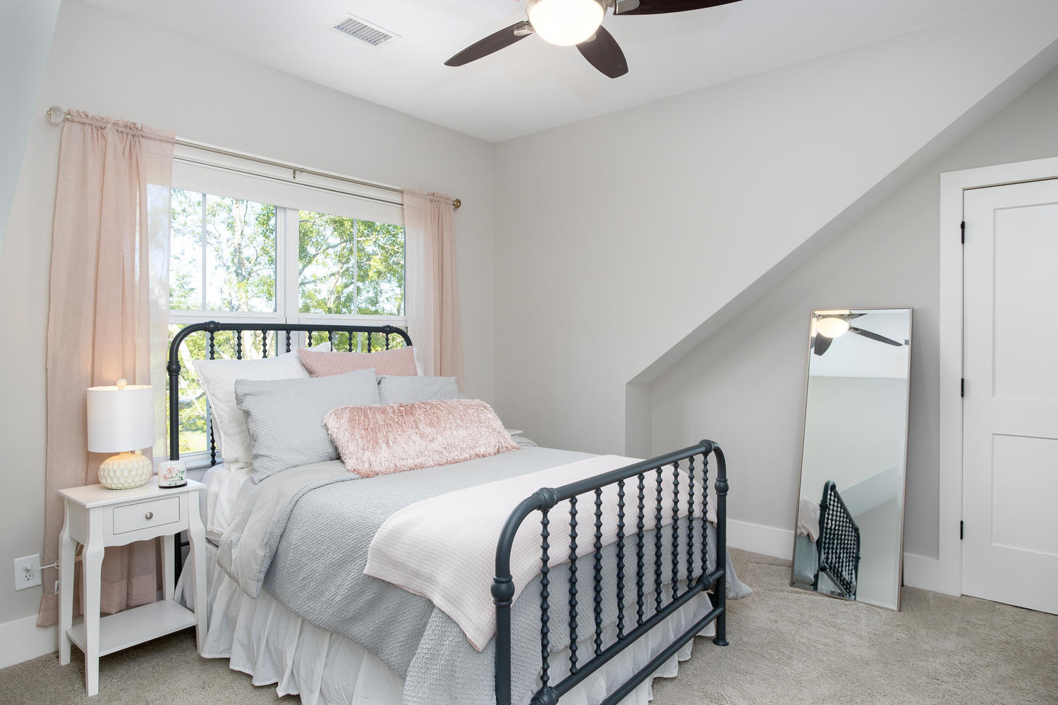 1269 Hamlin Road Mount Pleasant, SC 29466 - Photo 45 of 53 Third Floor Bedroom