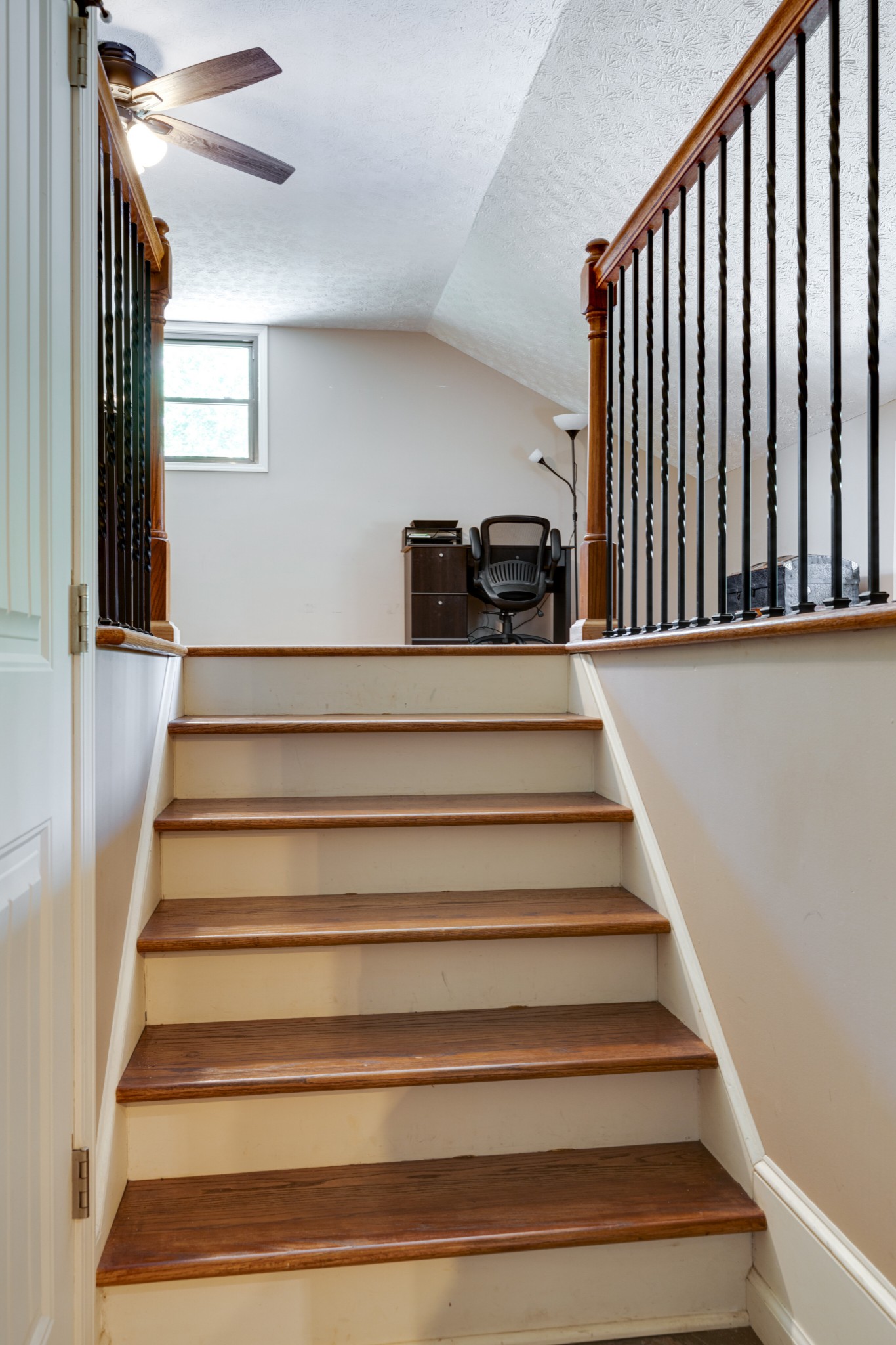 2535 Ewell Elliott Road Springfield, TN 37172 - Photo 10 of 36 a view of entryway