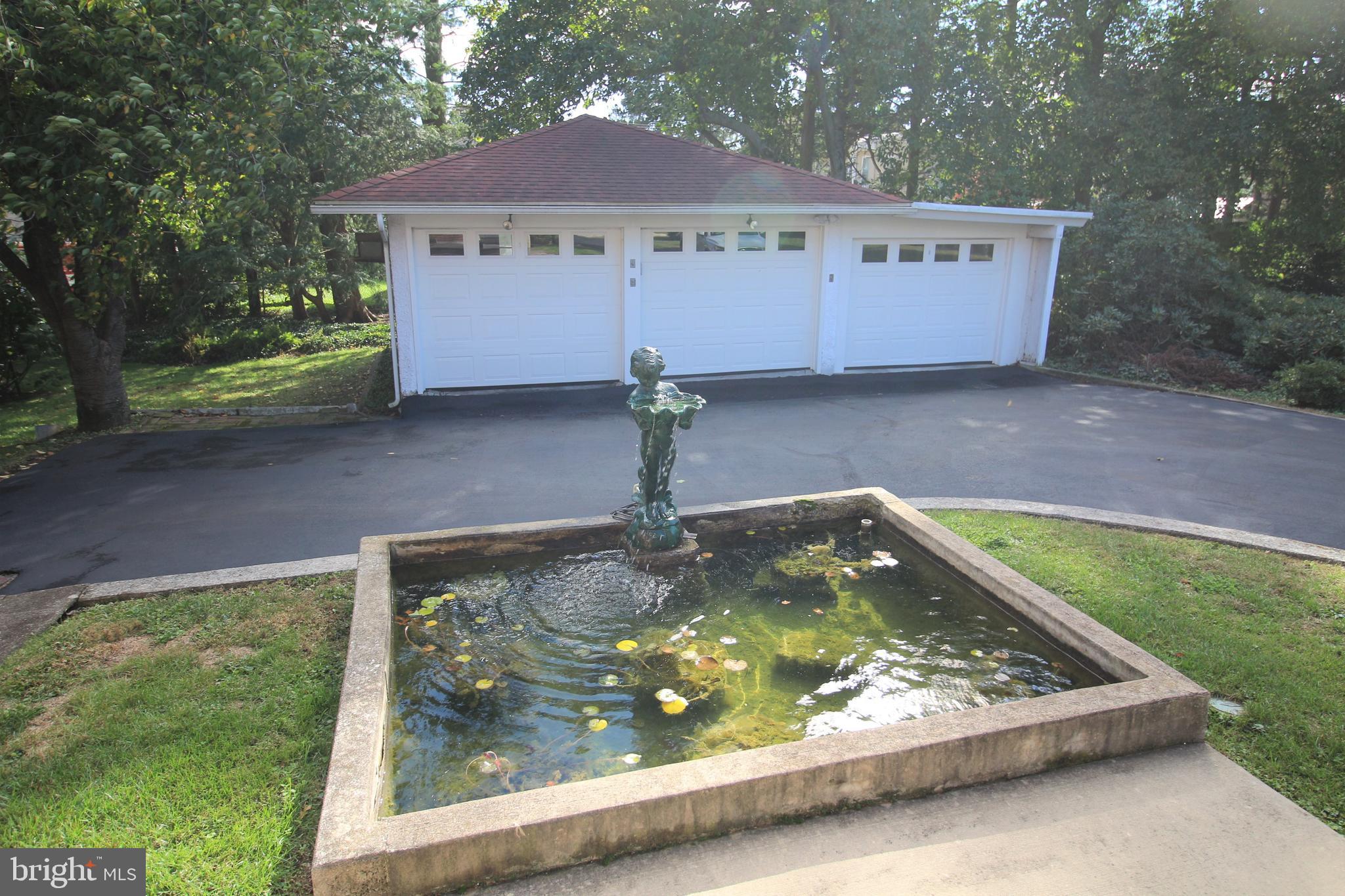20 Upland Road Wyomissing, PA 19609 - Photo 6 of 18 Gallery Image 6