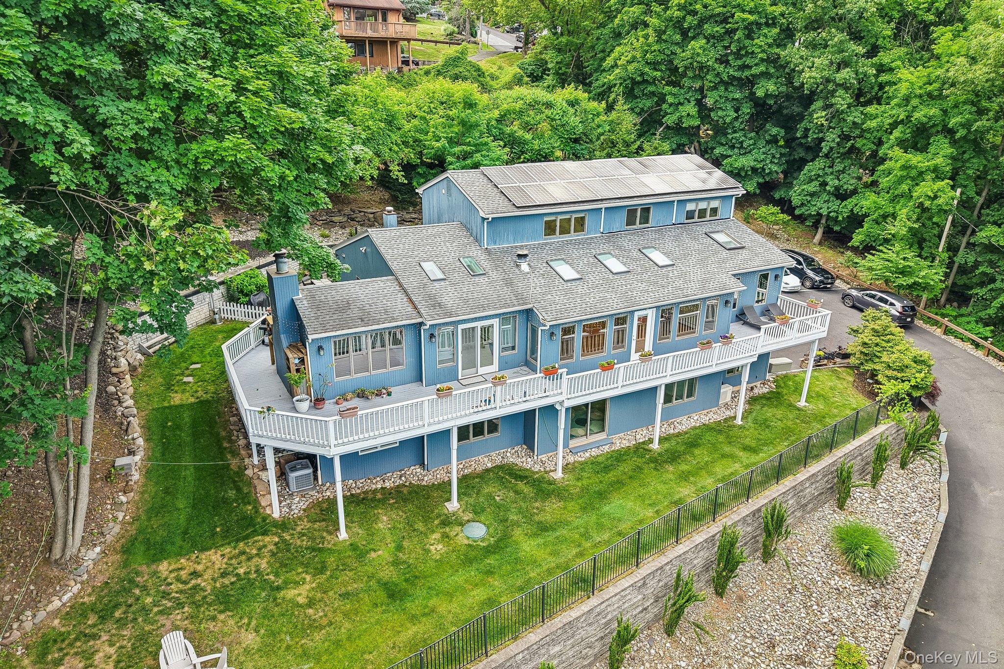 1150 Rte 9W Nyack, NY 10960 - Photo 2 of 49 4,522 Sq Ft Home offers 5 Bedrooms 4.5 Bathrooms.
