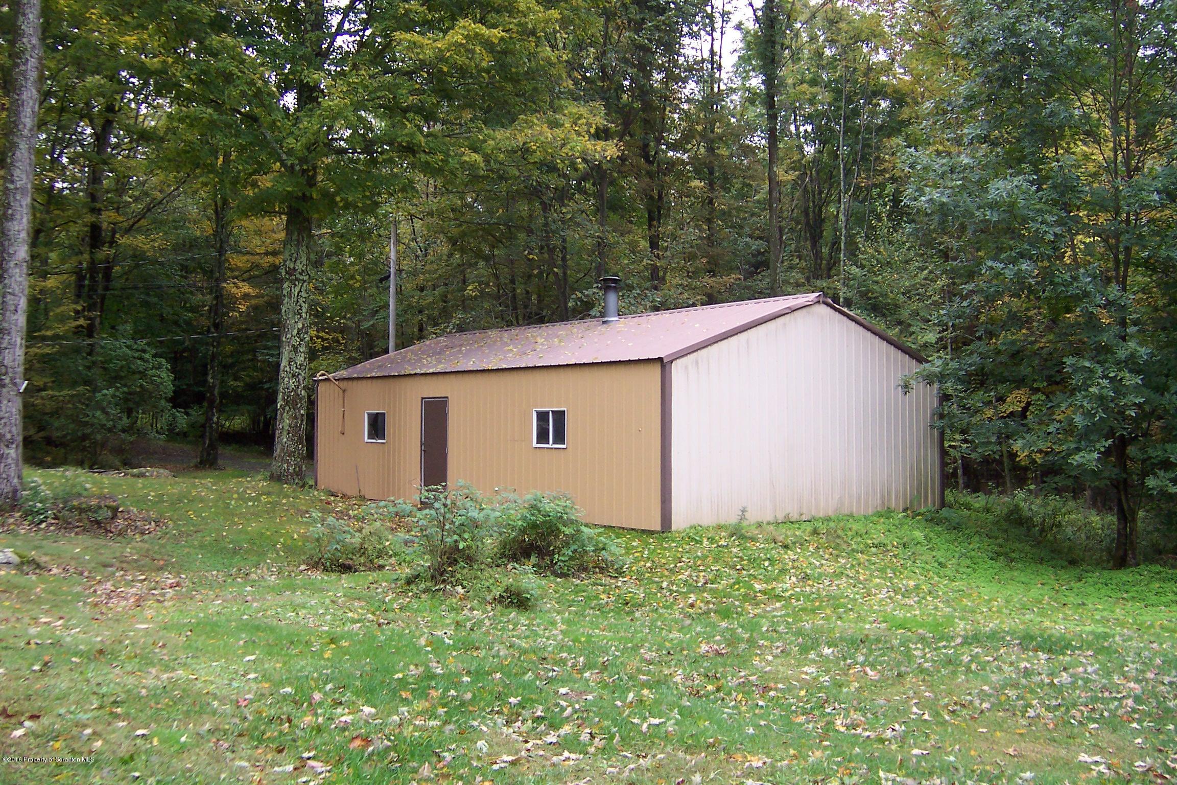 319 Avery Road Thompson, PA 18465 - Photo 3 of 25 Gallery Image 3