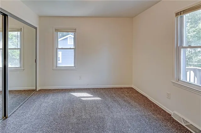 $324,900 | 8805 Grandview Street, Overland Park, KS 66212