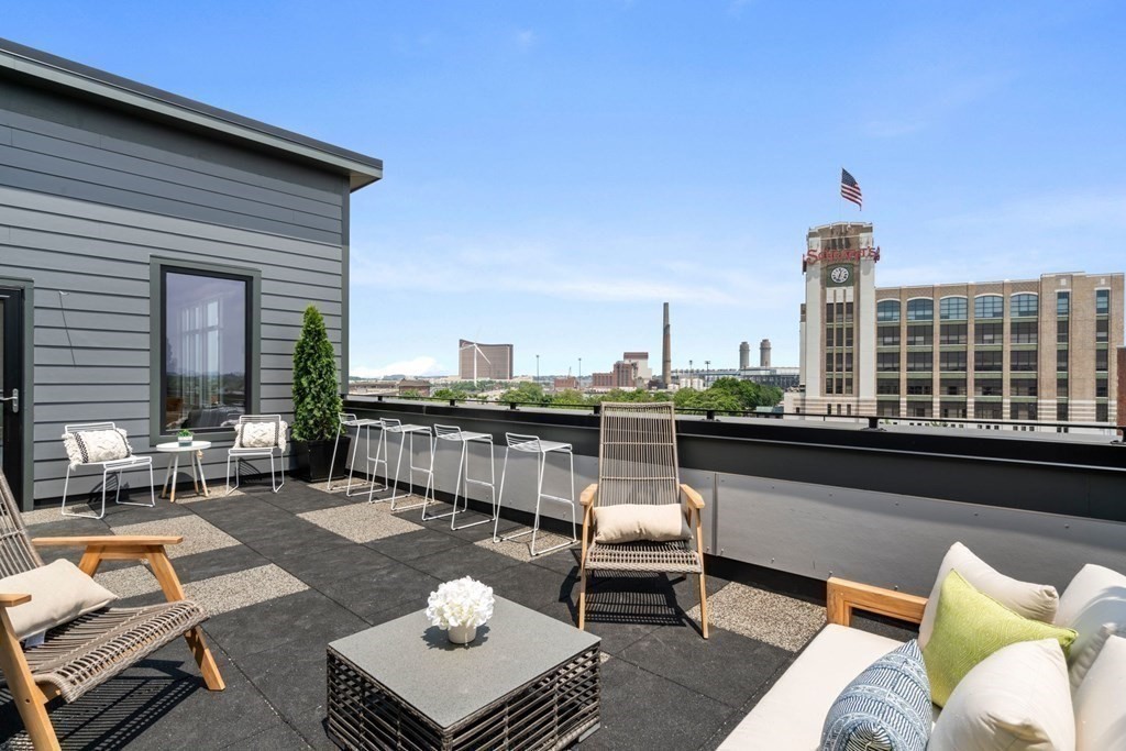 610 Rutherford Avenue, Unit 502 Boston, MA 02129 - Photo 2 of 15 Gallery Image 2