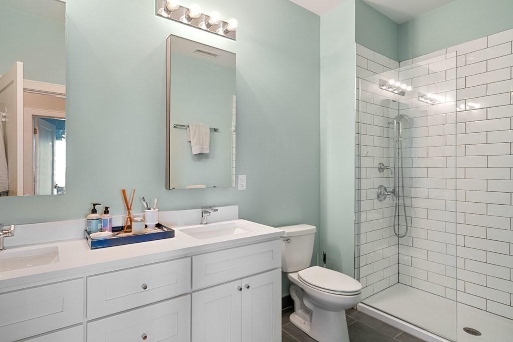 610 Rutherford Avenue, Unit 502 Boston, MA 02129 - Photo 9 of 15 Gallery Image 9