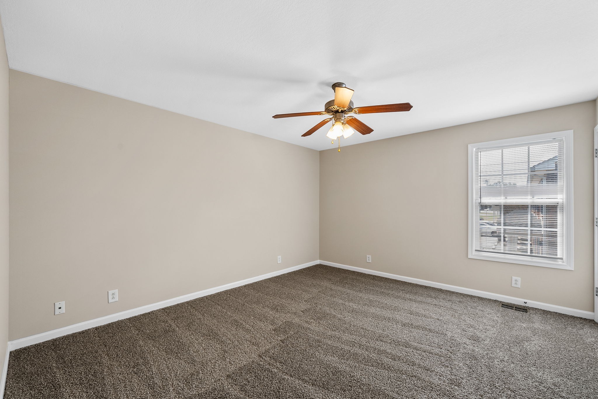 295 Raleigh Drive, Unit D Clarksville, TN 37043 - Photo 18 of 20