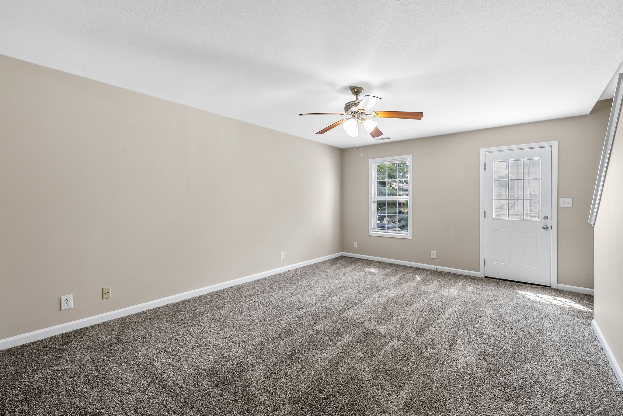 295 Raleigh Drive, Unit D Clarksville, TN 37043 - Photo 7 of 20
