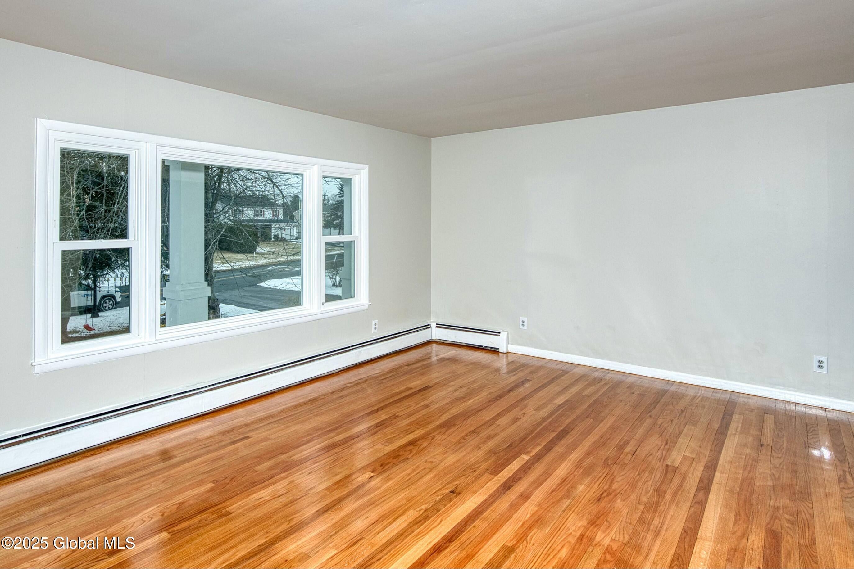 53 Delafield Drive Colonie, NY 12205 - Photo 22 of 60 tempImage1EkiAR