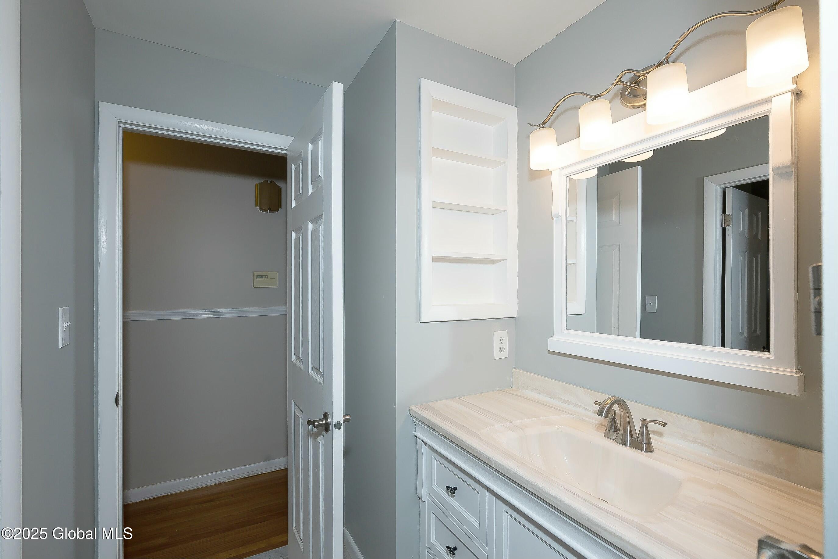 53 Delafield Drive Colonie, NY 12205 - Photo 35 of 60 tempImageGq0ULi