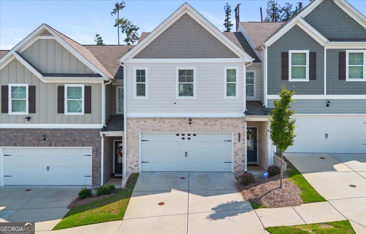 7503 Knoll Hollow Road Lithonia, GA 30058 - Photo 1 of 34