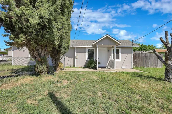 $299,900 | 1613 9th Avenue, Olivehurst, CA 95961